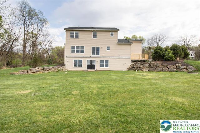 2575 Huckleberry Road, Allentown City, PA 18104