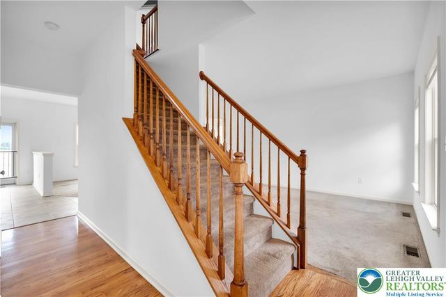 2575 Huckleberry Road, Allentown City, PA 18104