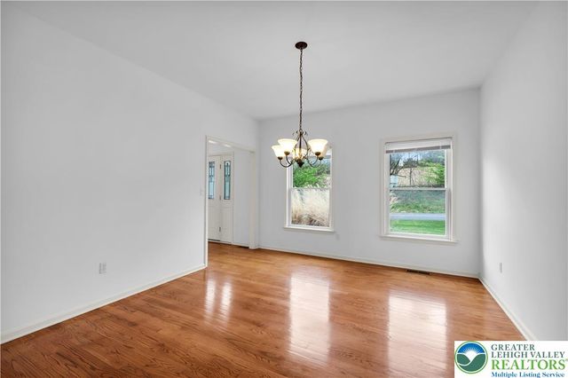 2575 Huckleberry Road, Allentown City, PA 18104