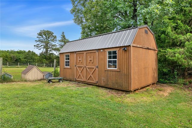 11522 Pearce Road, Fayetteville, AR 72701