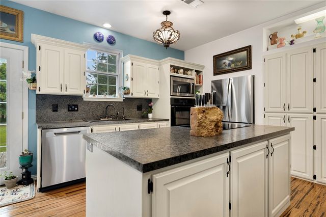 11522 Pearce Road, Fayetteville, AR 72701