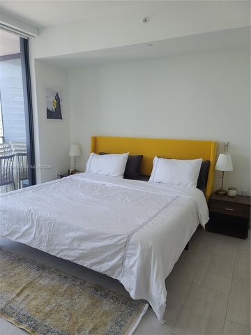 1000 Brickell Plz 3510, Miami, FL 33131