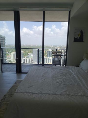 1000 Brickell Plz 3510, Miami, FL 33131
