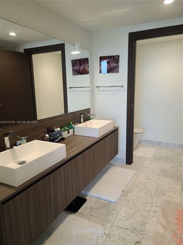 1000 Brickell Plz 3510, Miami, FL 33131