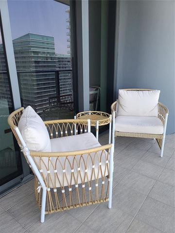 1000 Brickell Plz 3510, Miami, FL 33131