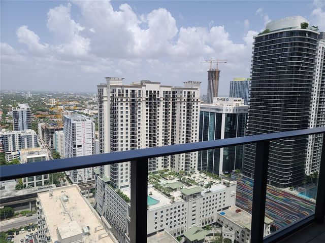 1000 Brickell Plz 3510, Miami, FL 33131