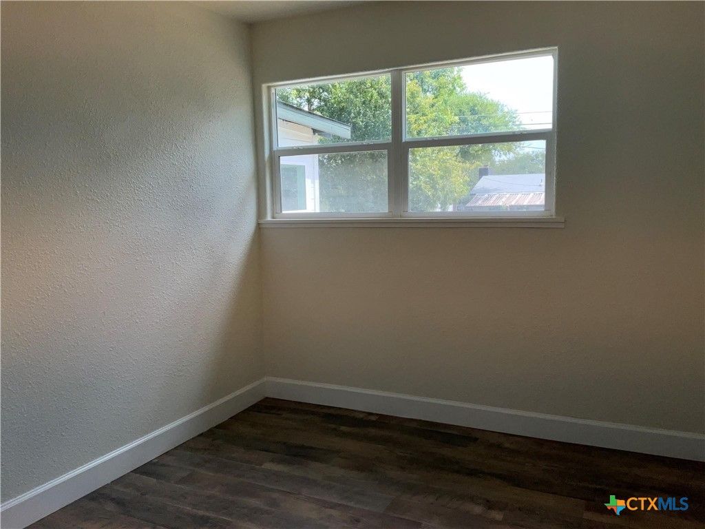 Image 15 of property listing at 1007 S 25th Street, Copperas Cove, TX 76522