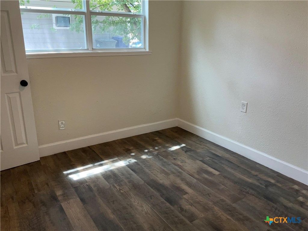 Image 17 of property listing at 1007 S 25th Street, Copperas Cove, TX 76522