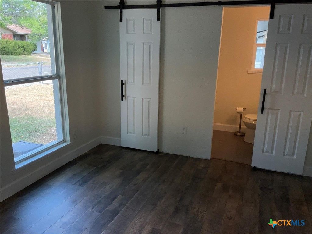 Image 21 of property listing at 1007 S 25th Street, Copperas Cove, TX 76522