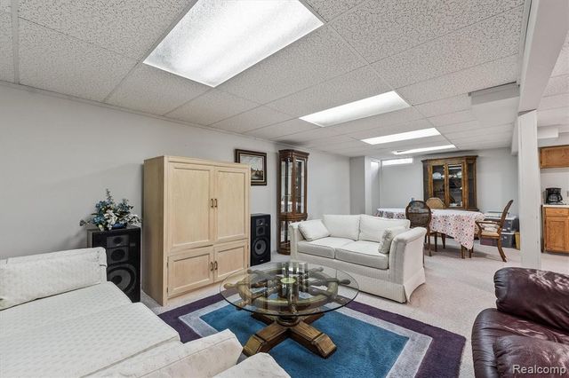 1662 Sumac Drive, Rochester Hills, MI 48309