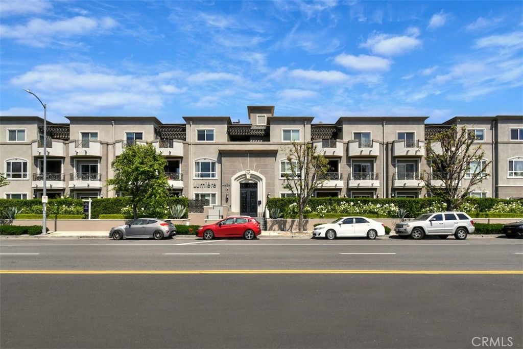 4424 Whitsett Avenue 107, Studio City, CA 91604 — photo 5