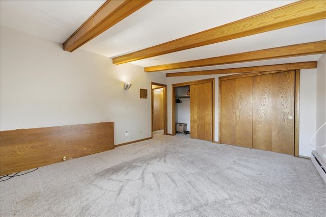 616 Seneca Drive, Aurora, IL 60506