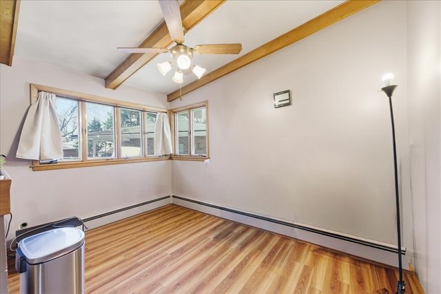 616 Seneca Drive, Aurora, IL 60506