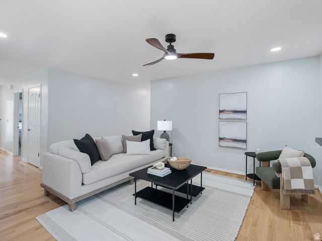 11051 S LONGDALE CIR, Sandy, UT 84092