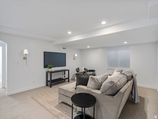 11051 S LONGDALE CIR, Sandy, UT 84092