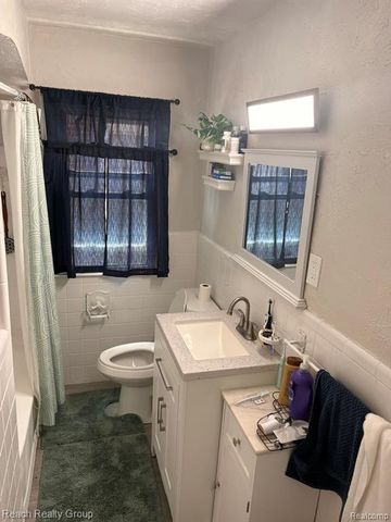 11430 Lenore, Redford, MI 48239