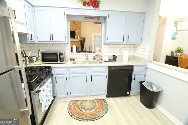 933 Ohara Drive, Jonesboro, GA 30236