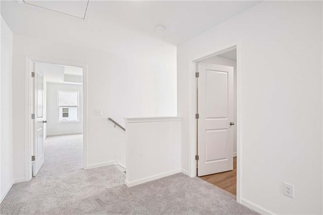5464 Hargrove Way, Flowery Branch, GA 30542