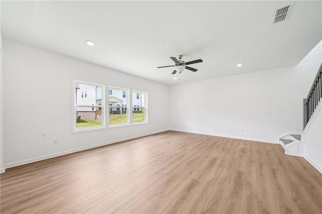 5464 Hargrove Way, Flowery Branch, GA 30542