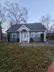 79 Helen Drive, New Britain, CT 06053