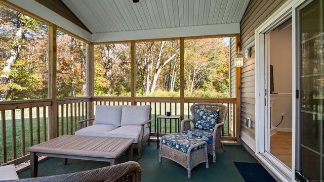 10 Grace Lane 10, Plainfield, CT 06354