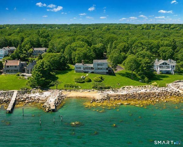 39 Chippechaug Trail, Stonington, CT 06355