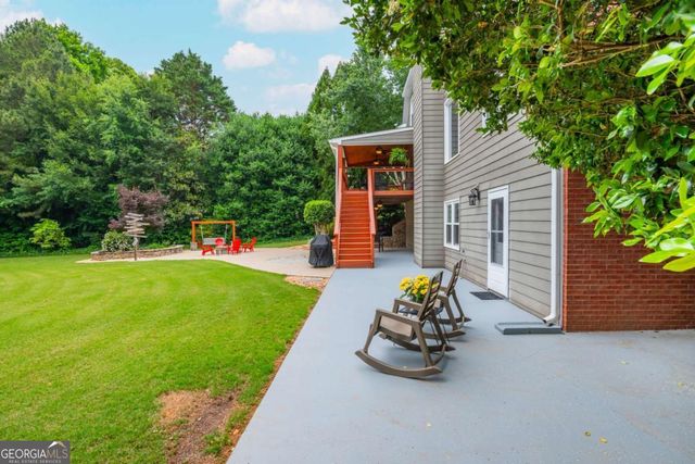 295 Devereux Downs, Roswell, GA 30075