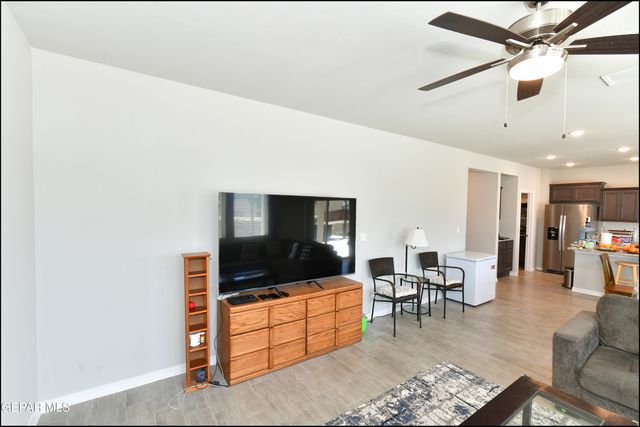 6072 HIDDEN ROW Avenue, El Paso, TX 79924