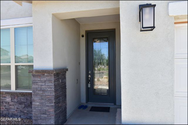 6072 HIDDEN ROW Avenue, El Paso, TX 79924
