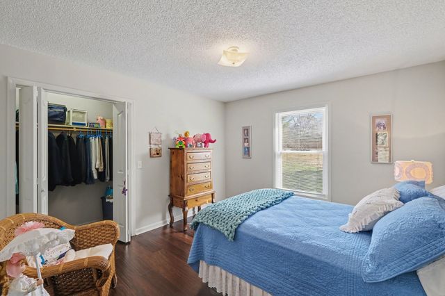 1020 Rutledge Dr, Rockvale, TN 37153