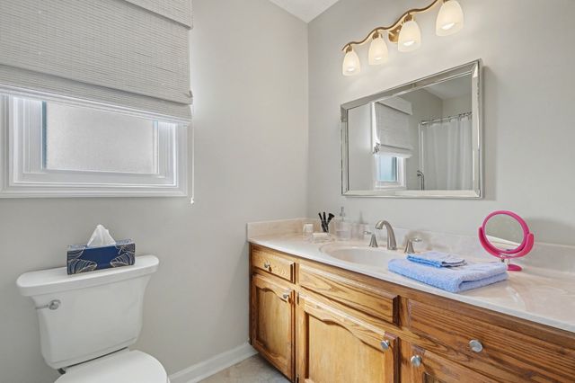 1020 Rutledge Dr, Rockvale, TN 37153