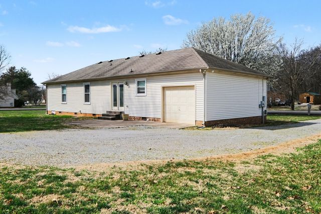 1020 Rutledge Dr, Rockvale, TN 37153