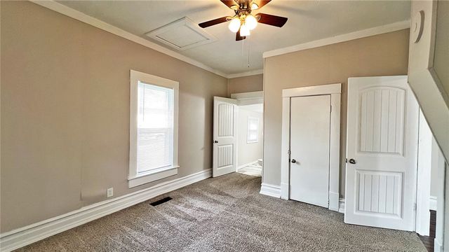 221 C Street, Rogers, AR 72756