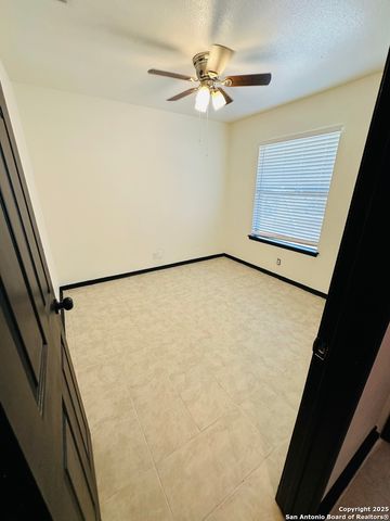 5611 timber rail, San Antonio, TX 78250