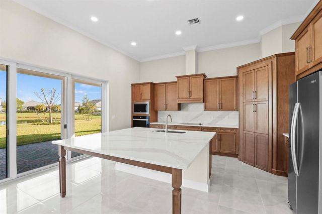 14823 Wildwood Circle, Westlake, FL 33470