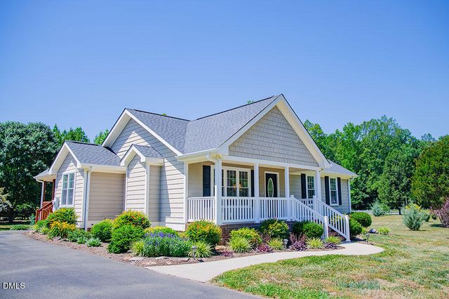 62 Red Berry Holly Lane, Hurdle Mills, NC 27541