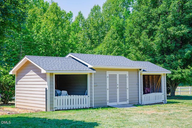 62 Red Berry Holly Lane, Hurdle Mills, NC 27541
