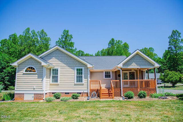 62 Red Berry Holly Lane, Hurdle Mills, NC 27541