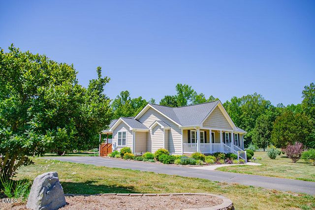 62 Red Berry Holly Lane, Hurdle Mills, NC 27541