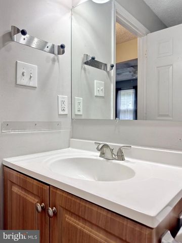 117 RIVERSIDE RUN DR, Indian Head, MD 20640
