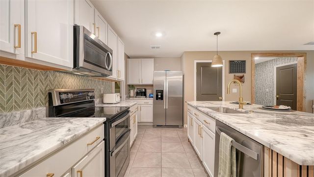 10016 BIG MARSH TERRACE, Parrish, FL 34219