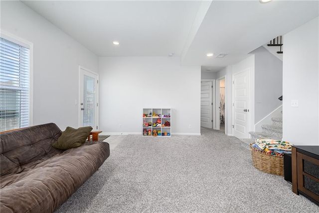 1485 N 162nd Circle, Basehor, KS 66007