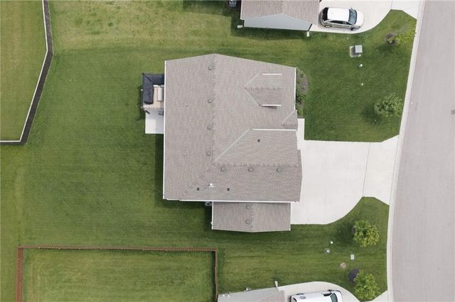 1485 N 162nd Circle, Basehor, KS 66007