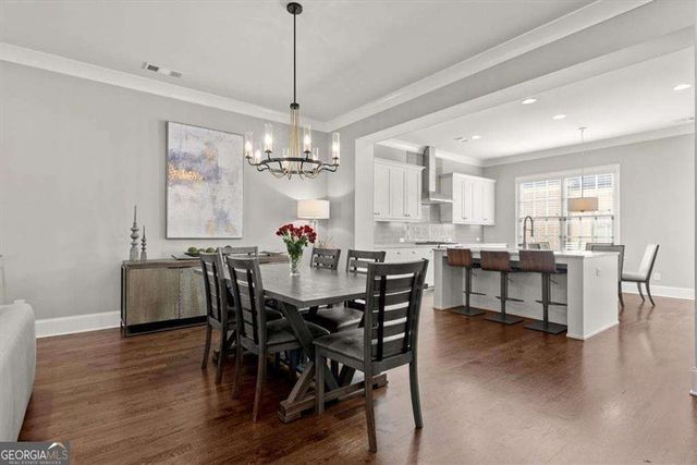 160 Clover Court, Roswell, GA 30075