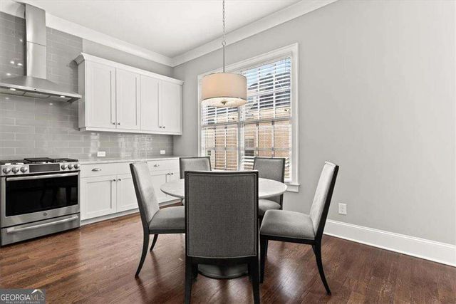 160 Clover Court, Roswell, GA 30075