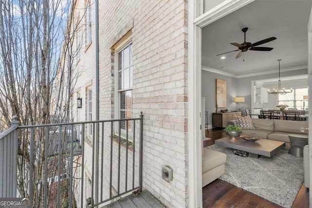 160 Clover Court, Roswell, GA 30075