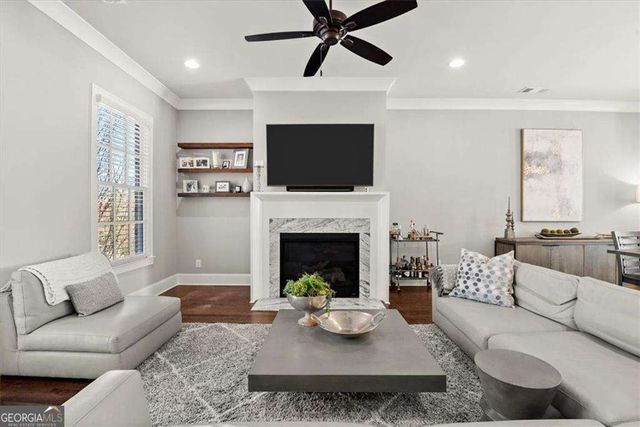 160 Clover Court, Roswell, GA 30075