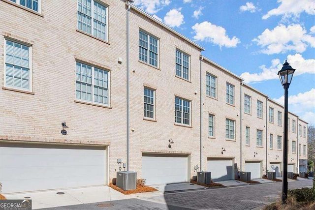 160 Clover Court, Roswell, GA 30075