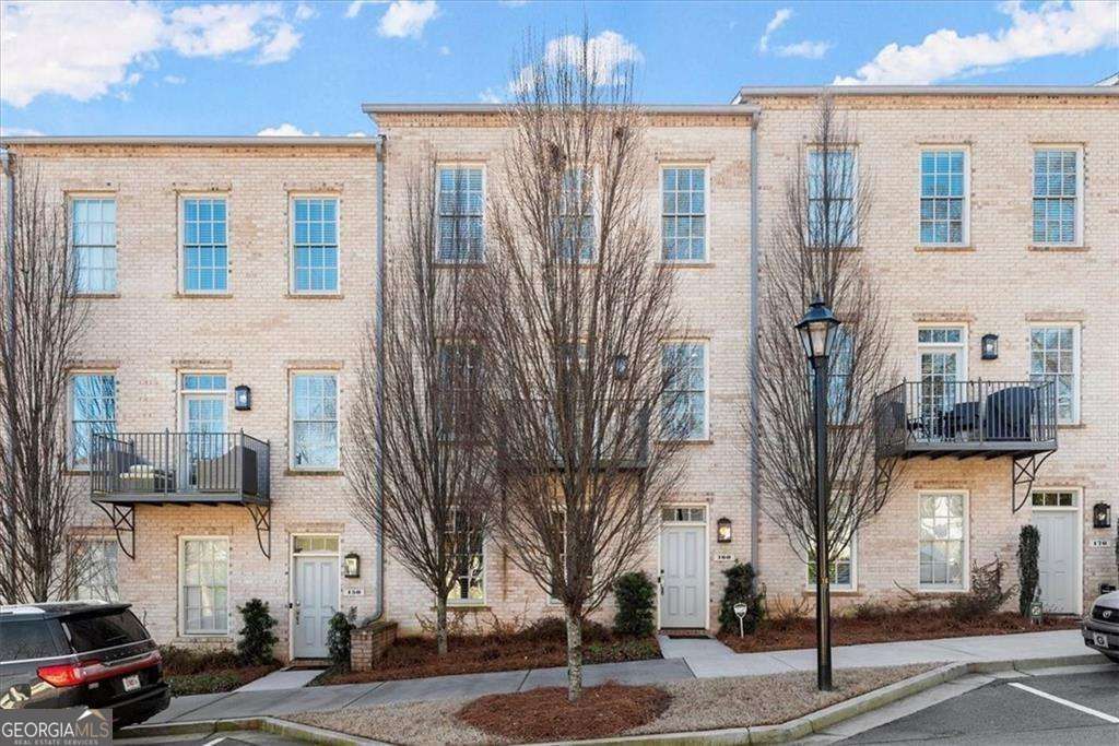 160 Clover Court, Roswell, GA 30075