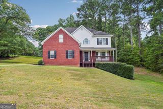100 Shoreline Drive, Fayetteville, GA 30215